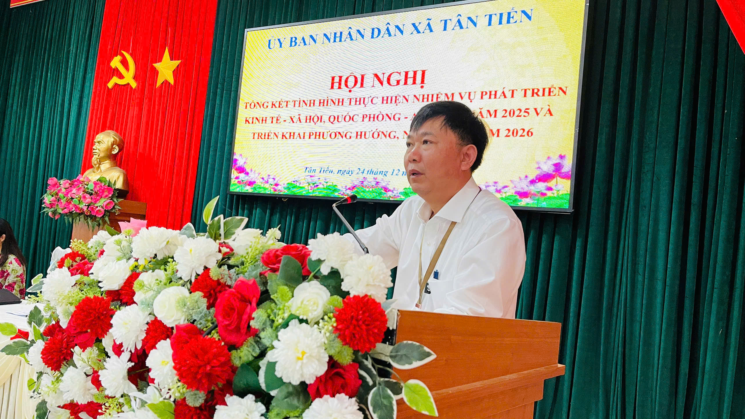 A Hùng phát biểu